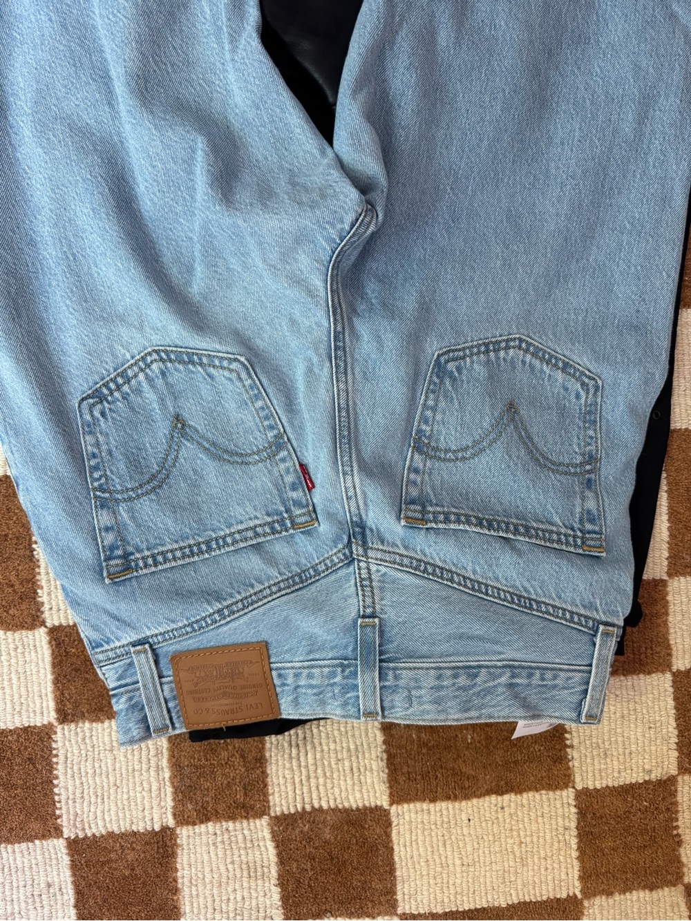 Levi's Light Wash Womans High Loose Taper - Relaxed Denim Jeans